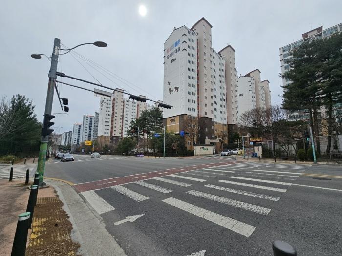2024타경972 충청북도 청주시 서원구 두꺼비로 109, 102동 15층 1503호 (산남동, 유승한내들아파트)구) 충청북도 청주시 서원구 산남동 669 아파트 대표 사진